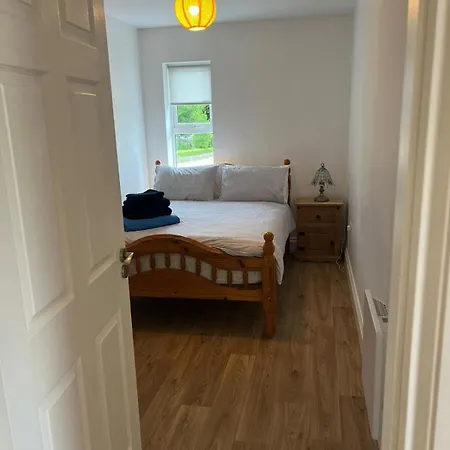 Raith Apartment *